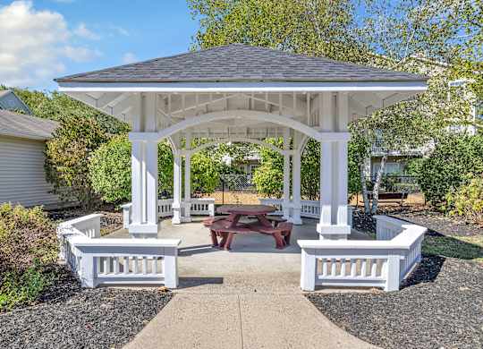 A white gazebo at Ardenwood Apartments, Connecticut