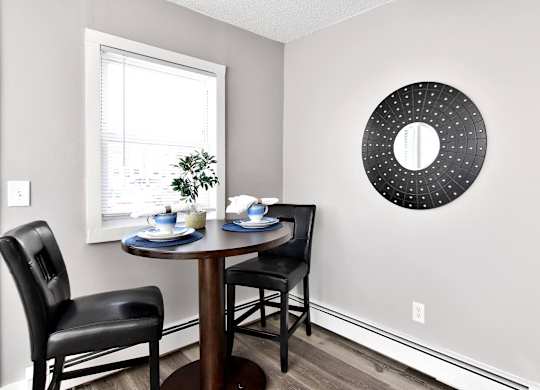 Elegant Dining Space at Encore 99, Connecticut, 06512