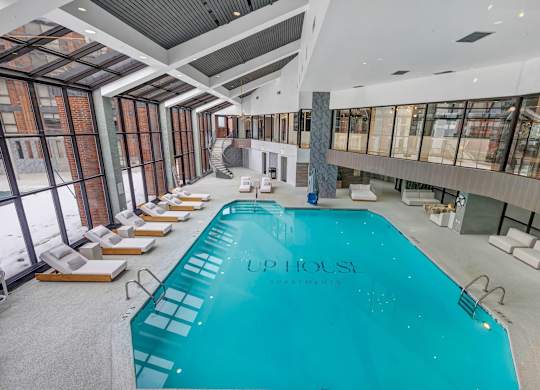a swimming pool at Up House, Connecticut, 06032