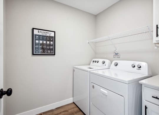 Canvas at Inver Grove _ Laundry Room