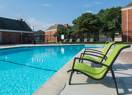Element at Valley West _ Outdoor Swimming Pool