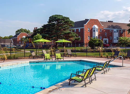 Element at Valley West _ Outdoor Swimming Pool