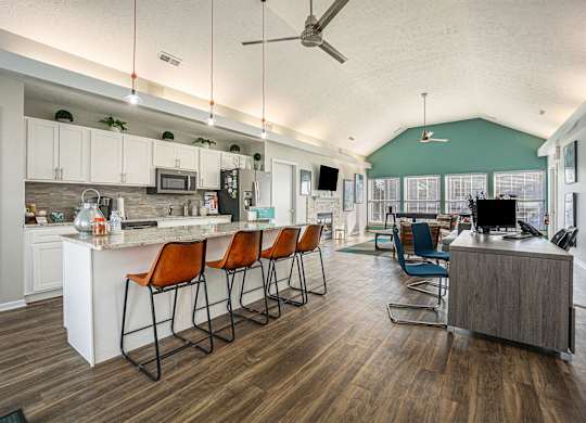The Vista Apartments and Townhomes Clubhouse