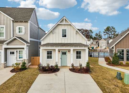 Exterior Cottage with white siding  at Turnberry Park in Gardendale, AL