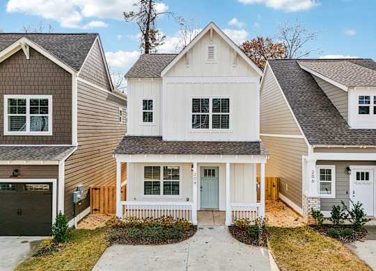 Exterior Evergreen floor plan at Turnberry Park Apartments in Gardendale, AL