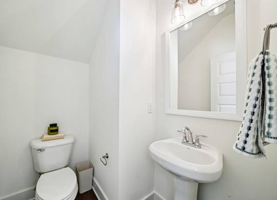 Evergreen floor plan half bath at Turnberry Park Apartments in Gardendale, AL