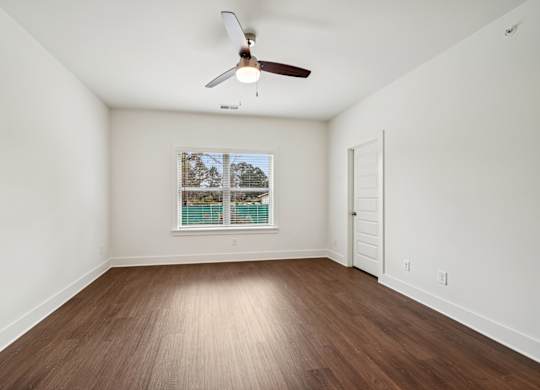 Large bedroom Willow floor plan at Turnberry Park in Gardendale, AL