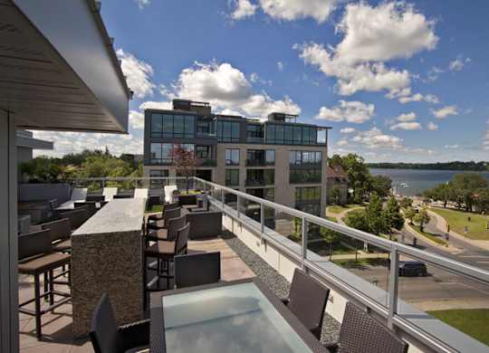 Southern view from rooftop terrace overlooking Lake Bde Maka Ska