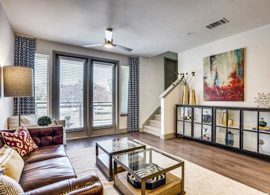 Luxurious Living Room