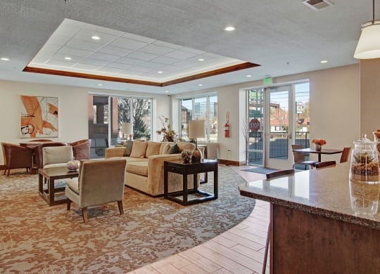 Velo on the Boulevard resident lounge, Weidner Real Estate Properties