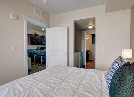 Velo on the Boulevard bedroom, Weidner Real Estate Properties