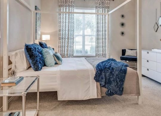 Sycamore Farms - Bedroom - Weidner