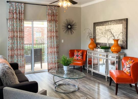 Sycamore Farms - Living - Weidner