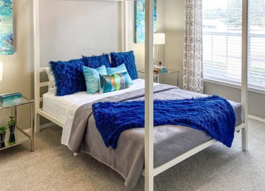 Sycamore Farms - Bedroom - Weidner