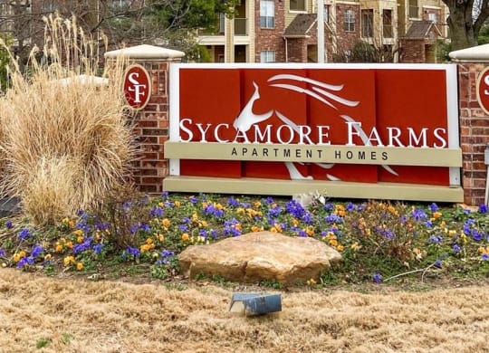 Sycamore Farms - Outdoor building sinage - Weidner