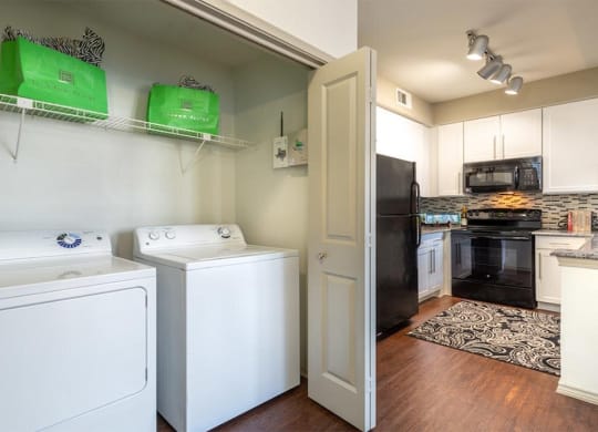 Lakewood on the Trail laundry room Apartments in Dallas, TX