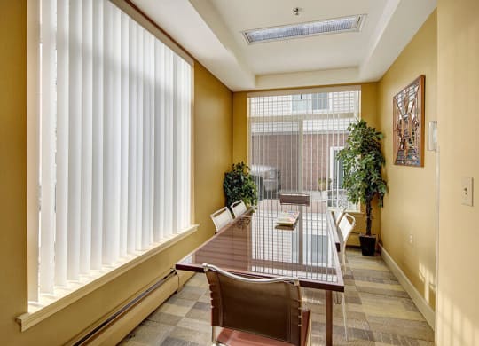 Park Plaza II Apartments - Leasing Office