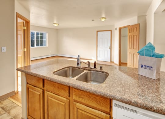 Timber Ridge Apartments - Kitchen