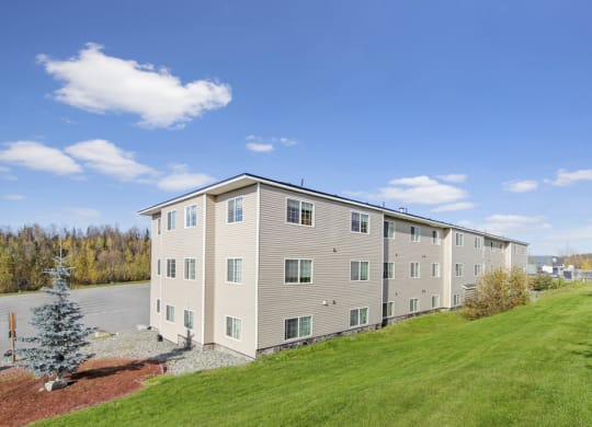 Timber Ridge Apartments - Exterior