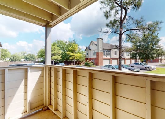 the reserve at fairfax corner apartments balcony
