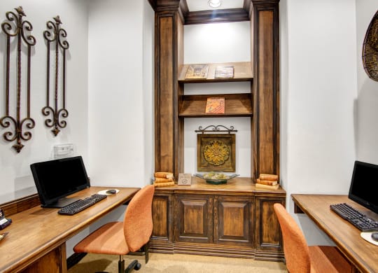 Retreat at Speedway Leasing Office