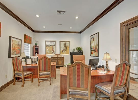Retreat at Speedway Leasing Office