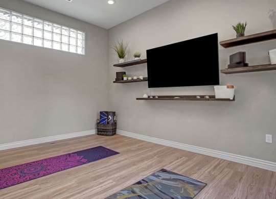 Sonoma Landing Yoga Room