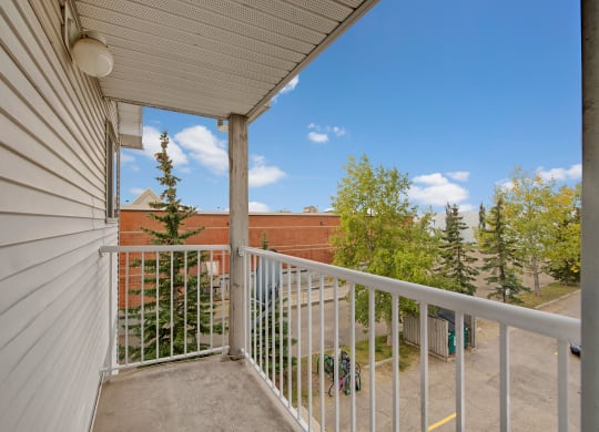 Aspen Terrace Balcony Apartments in Camrose, AB