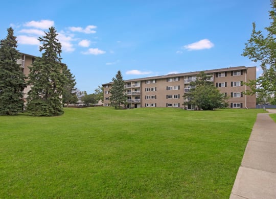 Cambridge West Large Outdoor Space Apartments for rent in Edmonton, AB