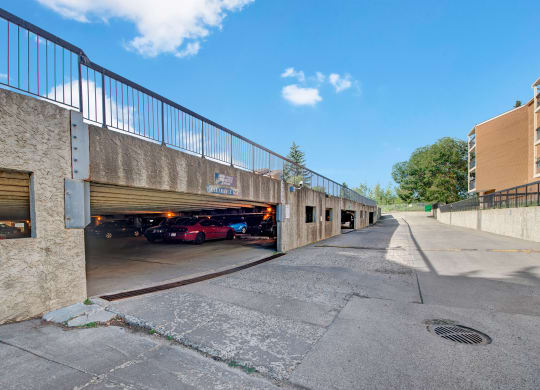 Gateway Square Apartment Homes Covered Parking Garage Appliances Apartments for rent in St. Albert, AB