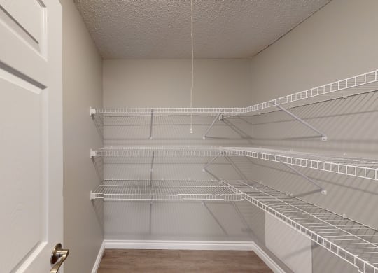Wyndham Crossing Closet Apartments for rent in Edmonton, AB