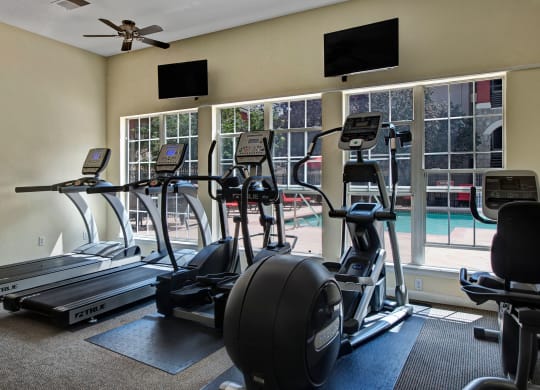 Camelback Pointe Gym Pool View Apartments in Colorado Springs, CO