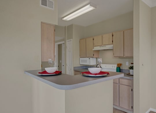 Camelback Pointe Breakfast Bar Apartments in Colorado Springs, CO
