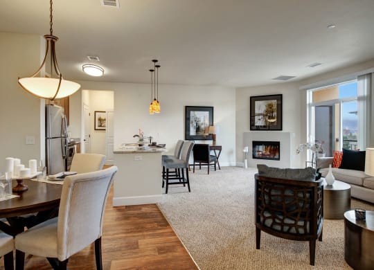 La Bella Vita Dining & Living Room Area Apartments in Colorado Springs, CO