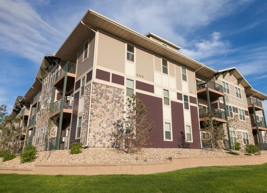 Prairie Pines at the Ridge Exterior Apartment Rentals Williston, North Dakota