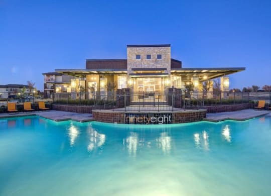 98 Apartments Pool