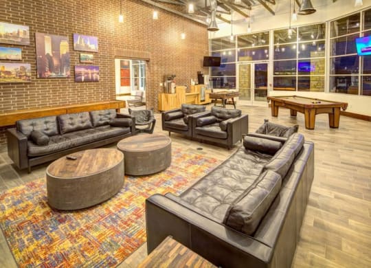 98 Apartments Indoor Lounge