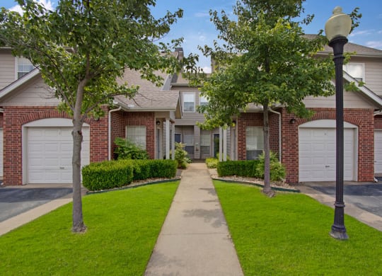 Lincoln Villas on Memorial Leasing Office