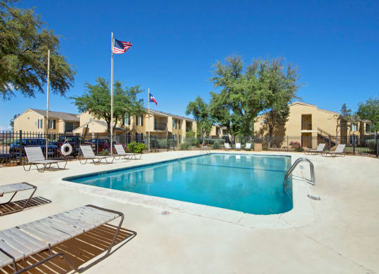 Avalon Springs Pool Odessa Texas Apartments
