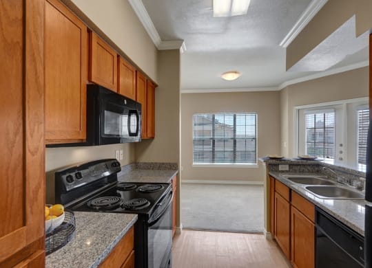 Mission Green Kitchen Apartment near Midland, Texas