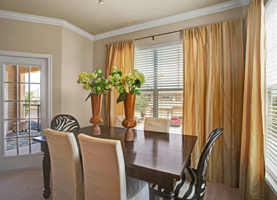 The Palms at Briarwood Dining Room