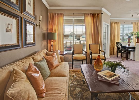 The Palms at Briarwood Living Area