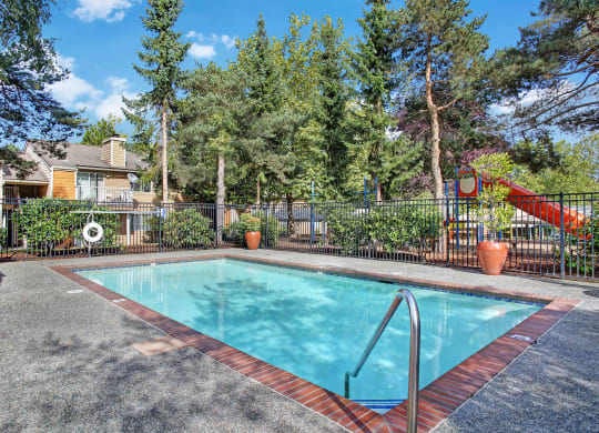 A'Cappella Pool Apartments in Lynnwood, WA