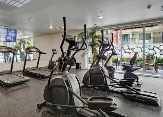 Heritage Hill Gym Apartments in Renton, WA