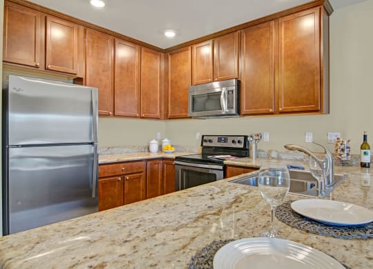 Ondine kitchen Apartments in Kirkland, WA