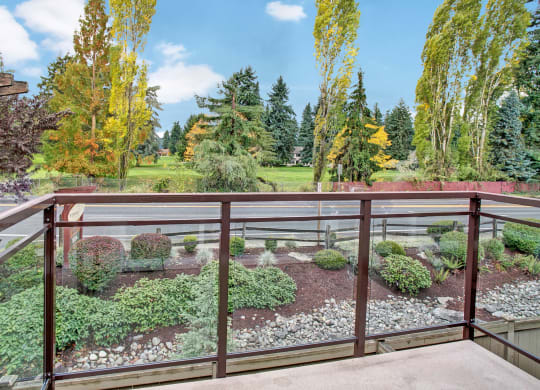Vermont Balcony Apartments in Kenmore