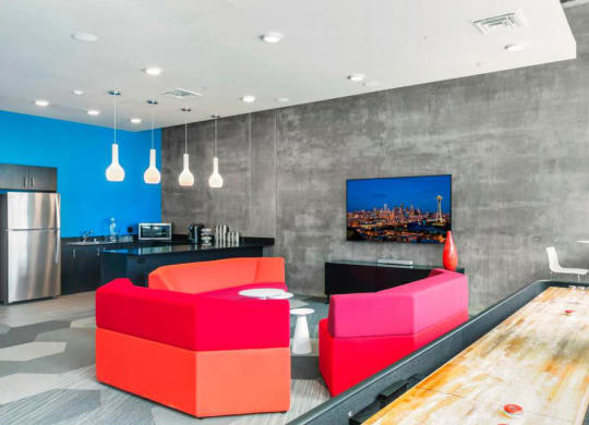 Vive Resident Lounge Apartments in Seattle, WA