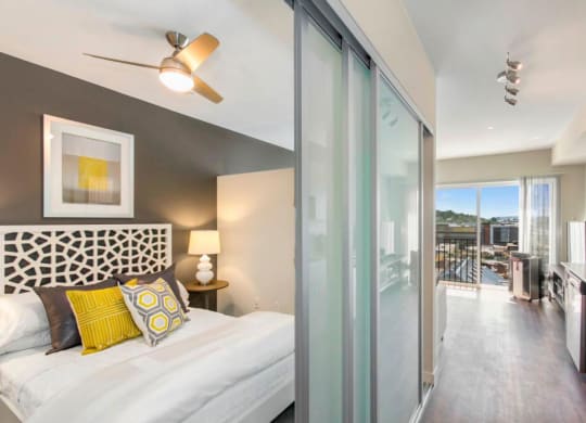 Vive Open One Bedroom Apartments in Seattle, WA