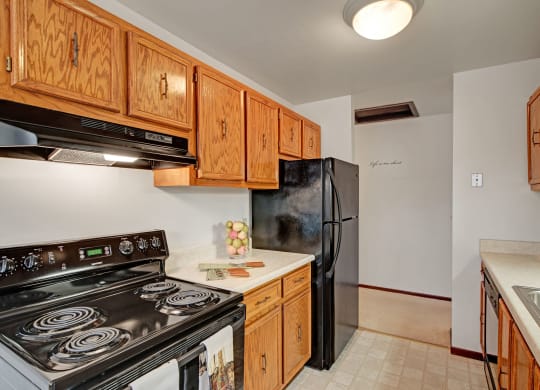 Sunset Ridge Kitchen View Apartments in Milwaukee, WI