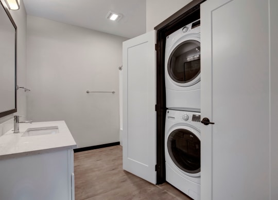 The Lafayette in unit laundry, Dean Weidner Real Estate Apartments for rent Fitchburg, WI